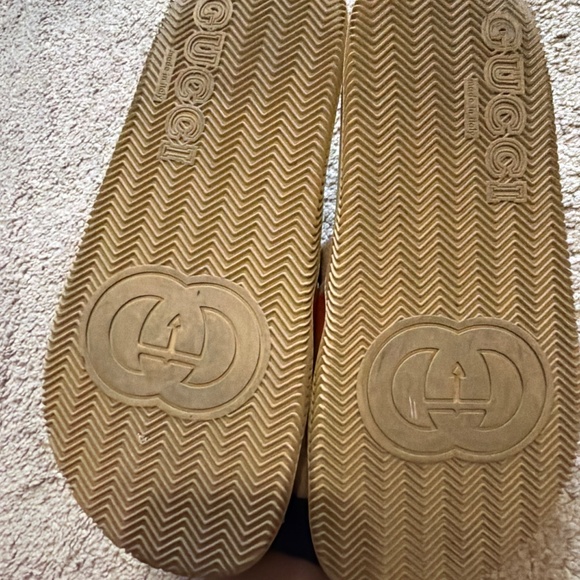 Gucci Pool slides